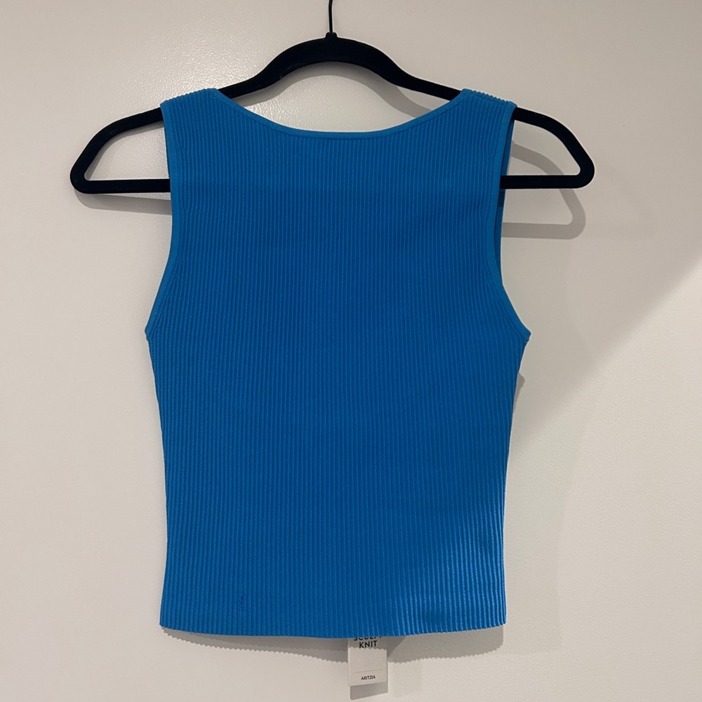 Aritzia Sculpt Tank Top